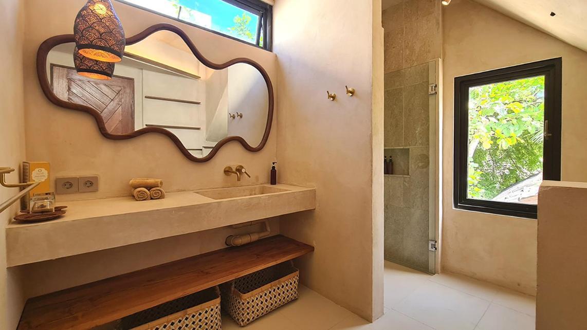 Shore Thing Gili Air Beachfront Apartment Luaran gambar