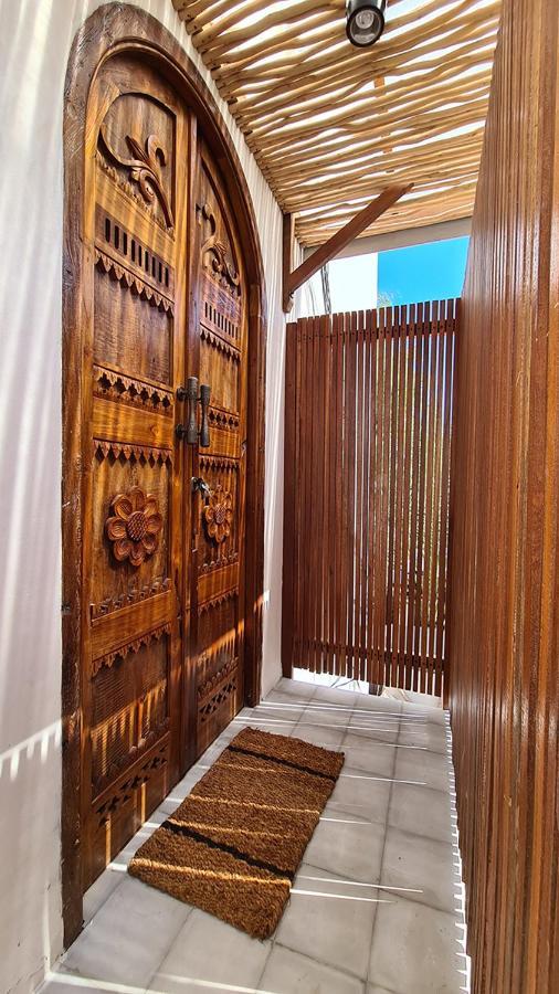 Shore Thing Gili Air Beachfront Apartment Luaran gambar