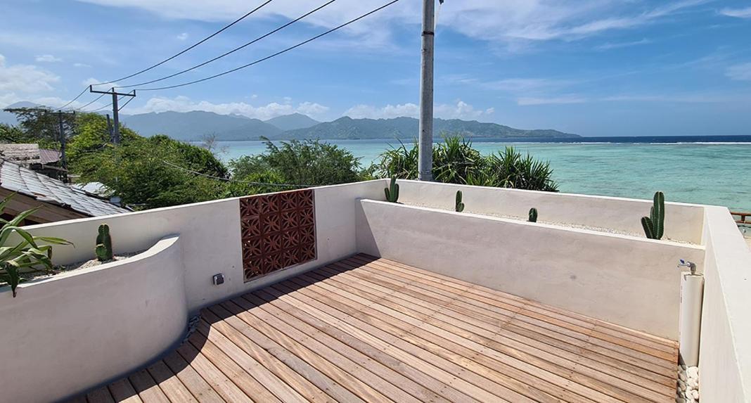 Shore Thing Gili Air Beachfront Apartment Luaran gambar