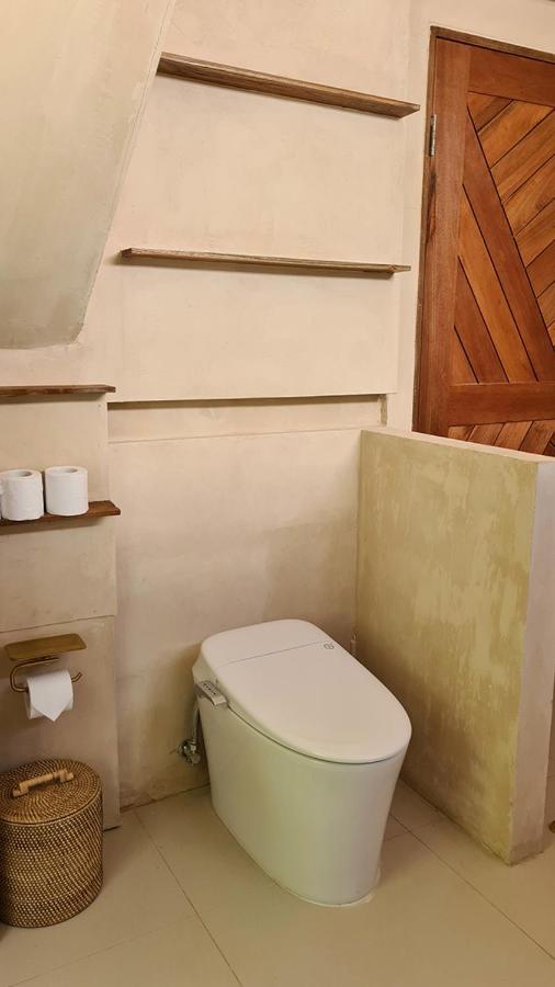Shore Thing Gili Air Beachfront Apartment Luaran gambar